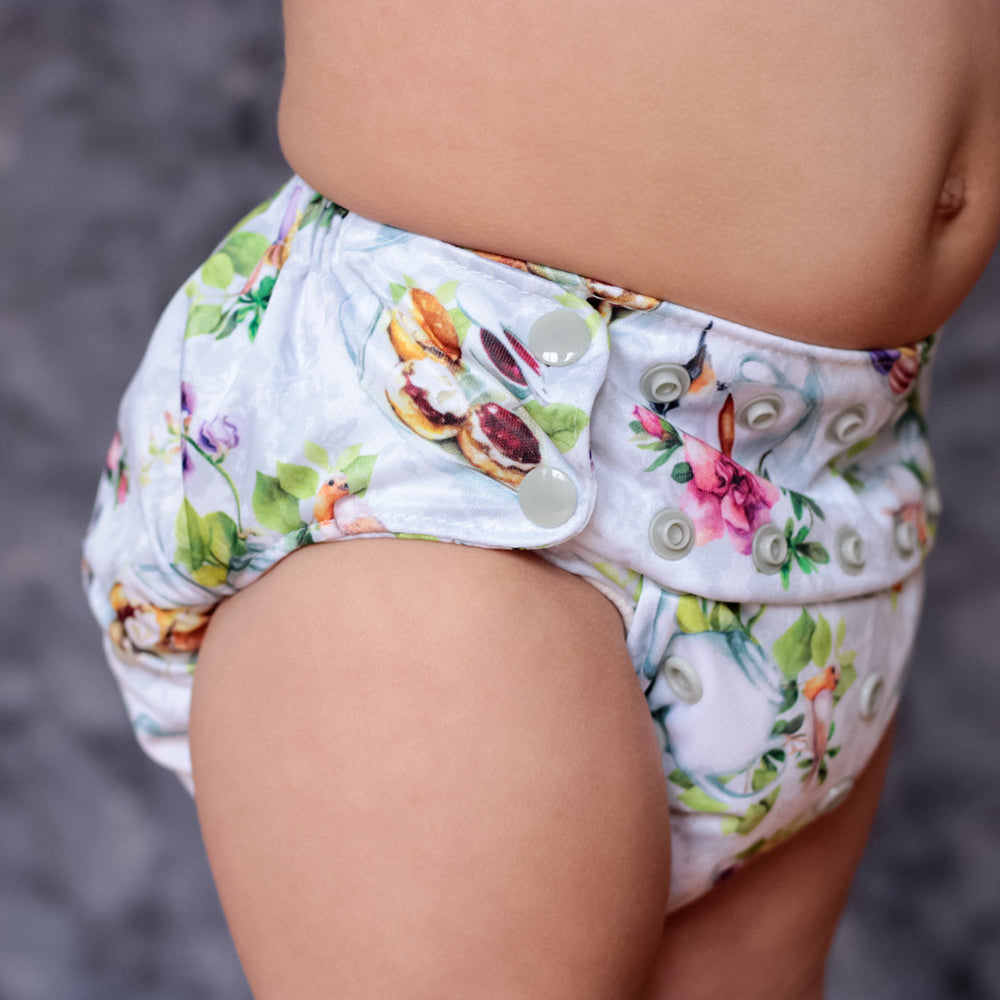 Smart Bottoms - Dream Diaper 2.0 cloth diaper - Tea Party - English tea time print cloth diaper