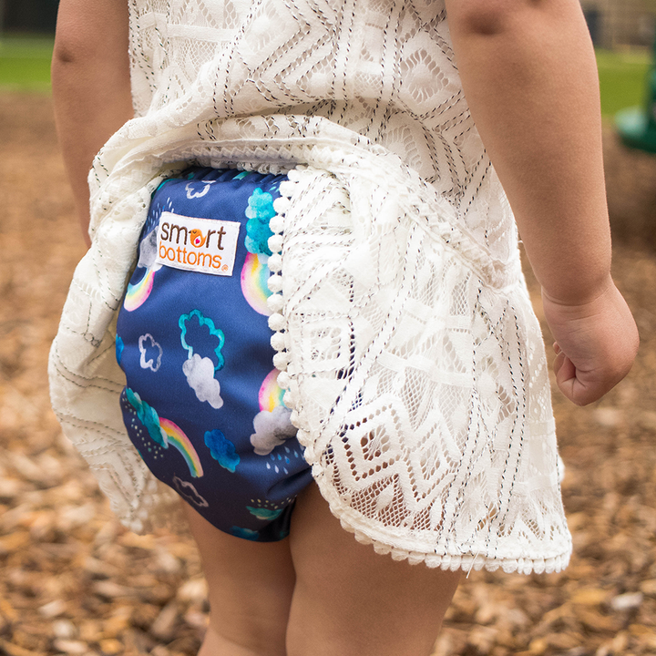 Smart Bottoms - Dream Diaper 2.0 cloth diaper - Over the Rainbow print cloth diaper -  Organic cotton cloth diaper - blue cloth diaper with clouds and rainbows cloth diaper